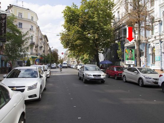 Фото рекламной плоскости по адресу Ярославов Вал ул., 16 / ул. Франко, в сторону пл. Львовская