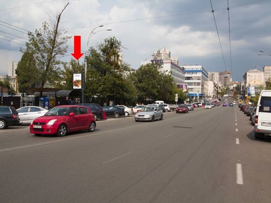 Фото рекламной плоскости по адресу Петлюры ул., 25, возле автостанции "Киев", в сторону центра