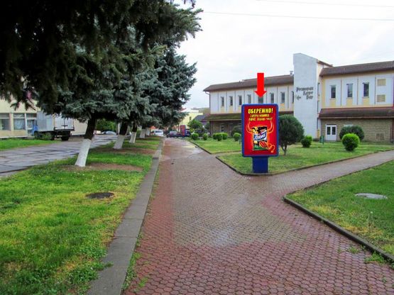 Фото рекламної площини за адресою Привокзальная пл., возле "Международного" вокзала