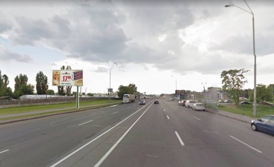 Фото рекламной плоскости по адресу Броварський проспект / Мурманська  (перед М"Лісова") рух в напрямку Киева, ліворуч