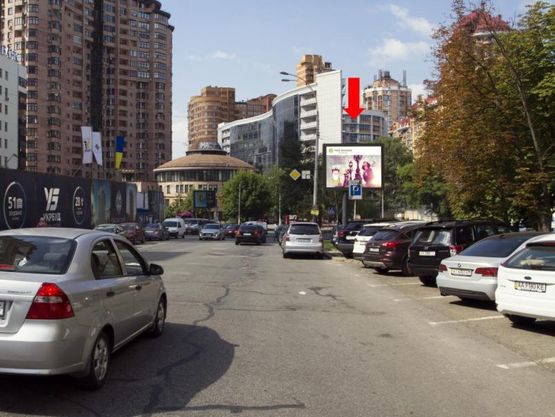 Фото рекламної площини за адресою Алмазова ул. (бывш. Кутузова ул.), 14 / ул. Коновальца (бывш. Щорса ул), в сторону ул. Б. Васильковская