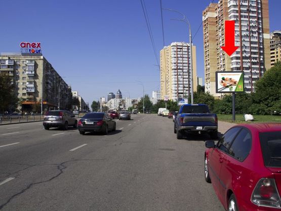 Фото рекламной плоскости по адресу Украинки бул., 21Б, в сторону ст. м. "Печерская"