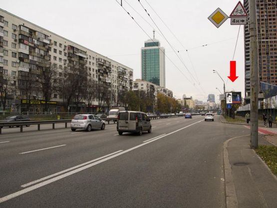 Фото рекламної площини за адресою Победы пр., 13 / ул. Шолуденко, 100 м. до центрального ЗАГСа, в сторону Воздухофлотского моста, центра