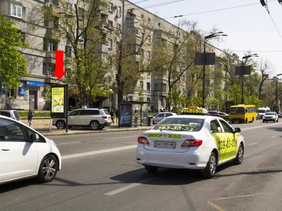 Фото рекламной плоскости по адресу Мазепы ул., 3, ст. м. "Арсенальная", в сторону пл. Славы