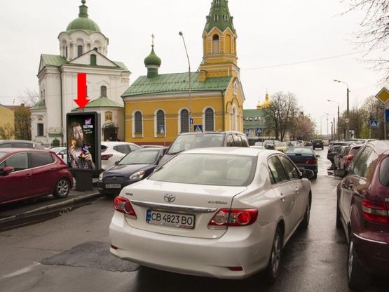 Фото рекламной плоскости по адресу Почайнинская ул. - ул. Сковороды, возле БЦ Podil Plaza, в сторону Набережно-Крещатицкой ул.