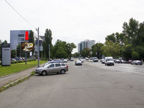 Фото рекламной плоскости по адресу Дегтяревская ул., 54 - ул. Оранжерейная, возле автосалона Audi, к ул. Телиги, ст.м. "Берестейская"