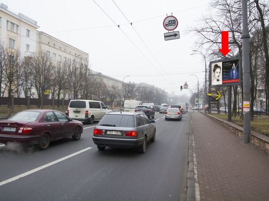 Фото рекламной плоскости по адресу Воздухофлотский пр. 23 - ул. Сурикова, на светофоре, поворот на "Мегамаркет", в сторону пр. Победы