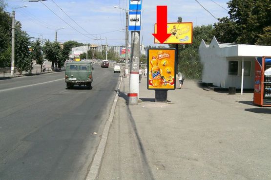 Фото рекламной плоскости по адресу Соборная ул. (бывш. 50-летия Октября ул.) / Б. Перспективная ул. (бывш. Маркса ул.), возле моста через р. Ингул, в центр