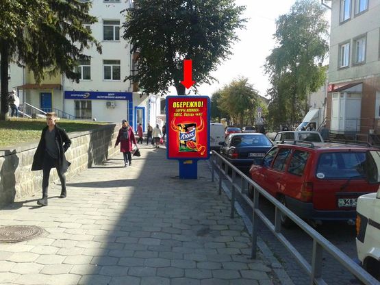 Фото рекламной плоскости по адресу Левчановской ул. (бывш. Медведева ул.), возле здания суда