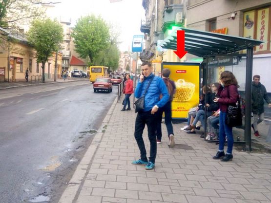 Фото рекламної площини за адресою Зеленая ул., 54 / Слепого ул., из центра