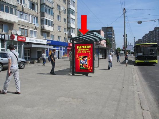 Фото рекламної площини за адресою Любинская ул., 102, ост. ул. Караджича