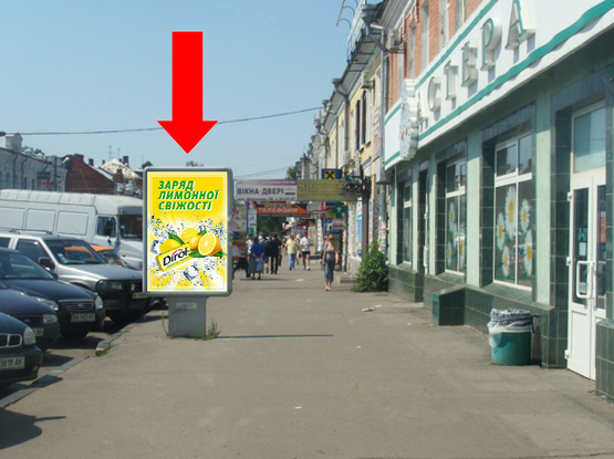 Фото рекламної площини за адресою Шевченко ул., 56,  Центральный рынок, возле магазина "Астера"