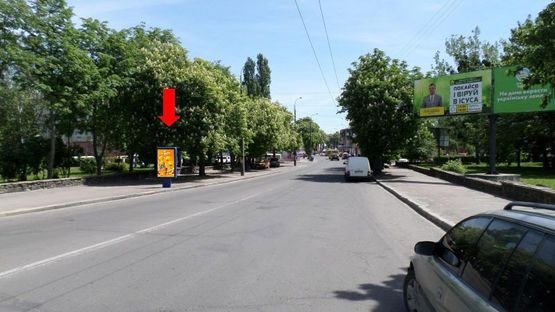 Фото рекламної площини за адресою Сагайдачного ул. / Набережная ул., в сторону Центрального рынка