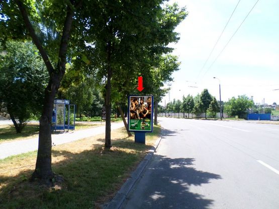 Фото рекламной плоскости по адресу Небесной Сотни ул. (бывш. Киквидзе ул.), 20  / Привокзальная пл., в центр