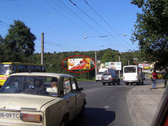Фото рекламной плоскости по адресу Варшавська - вул. Волошкова