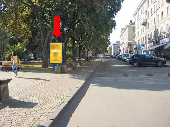 Фото рекламної площини за адресою Шевченко бул., возле кафе "Пырижкова"