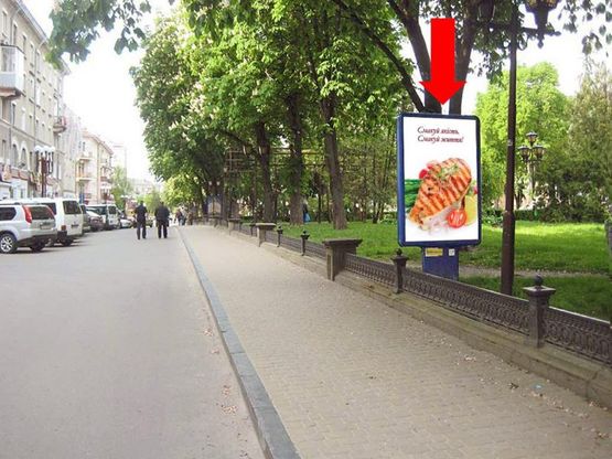 Фото рекламної площини за адресою Шевченко бул., возле ПУМБа