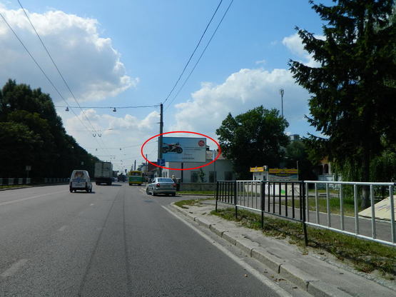 Фото рекламной плоскости по адресу Городоцька, 222 (сторона А)  з центру