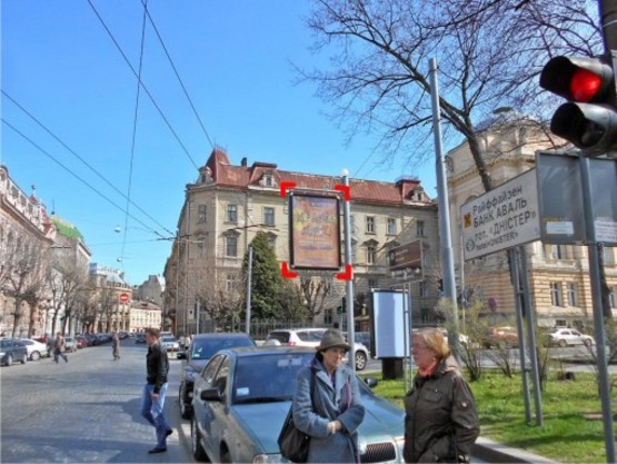 Фото рекламної площини за адресою вул. Листопадового Чину (біля парку ім. Івана Франка), місце 1