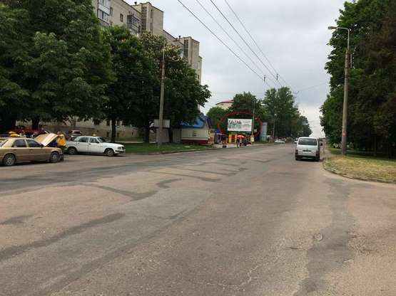 Фото рекламної площини за адресою Л. Українки, 8 сторона Б