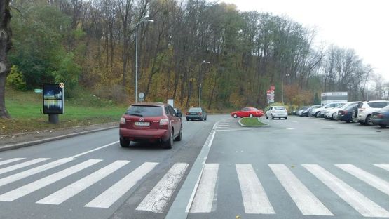 Фото рекламної площини за адресою Парковая дорога 4