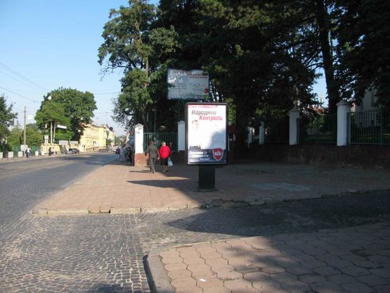 Фото рекламної площини за адресою Мечникова, вул. / Личаківська вул.