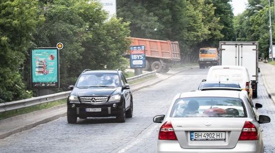 Фото рекламной плоскости по адресу Днепровский спуск 7