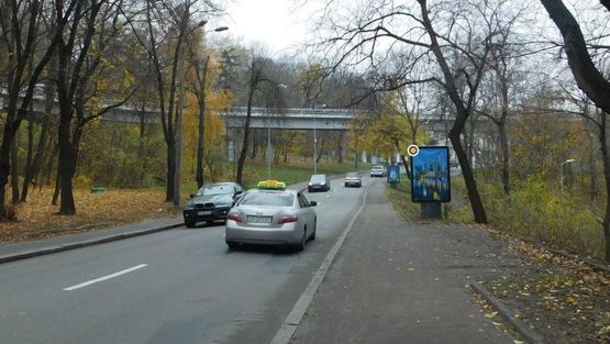 Фото рекламної площини за адресою Парковая дорога 7