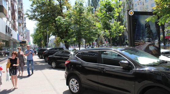 Фото рекламной плоскости по адресу Леси Украинки бул. 19-17