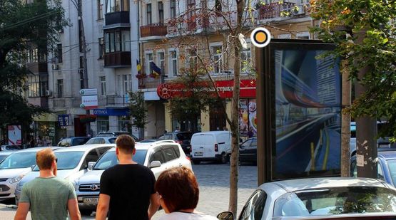 Фото рекламної площини за адресою Большая Васильковская ул. 33