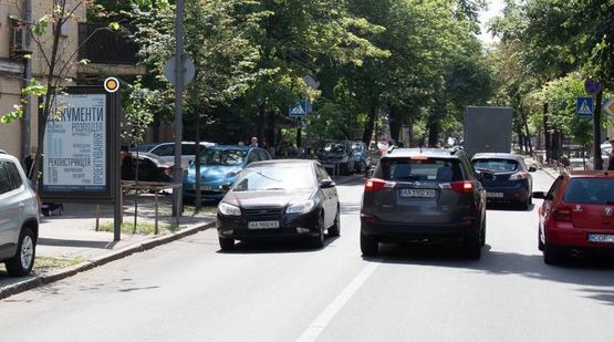 Фото рекламної площини за адресою Шелковичная ул. 11