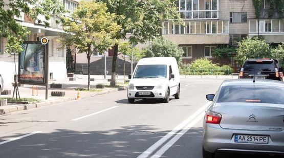 Фото рекламной плоскости по адресу Лютеранская ул. 33