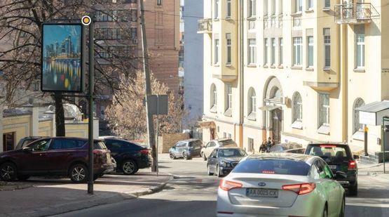 Фото рекламной плоскости по адресу Круглоуниверситетская ул. 10