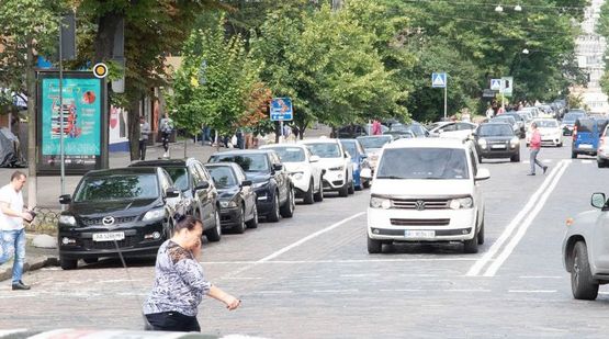 Фото рекламной плоскости по адресу Богдана Хмельницкого ул. 33