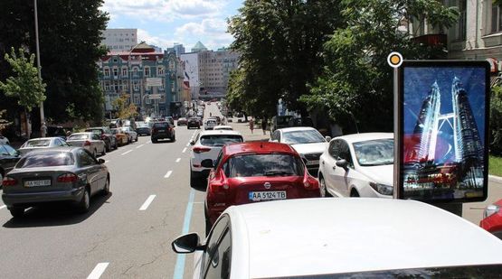 Фото рекламной плоскости по адресу Владимирская ул. 82