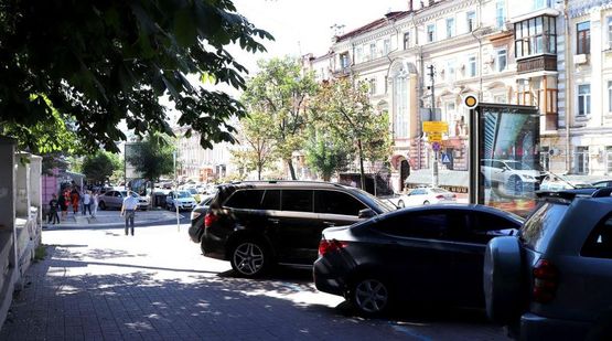 Фото рекламної площини за адресою Симона Петлюры ул.