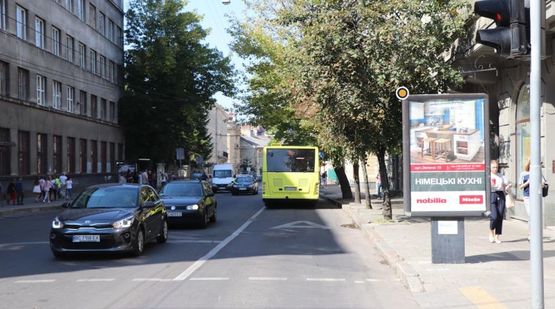 Фото рекламної площини за адресою Зеленая ул. / Конопнитская ул.