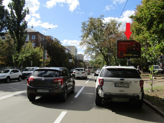 Фото рекламной плоскости по адресу Кудри И. ул., 31 ( МАУП, Киевский колледж легкой промышленности), в направлении  Б. Васильковской