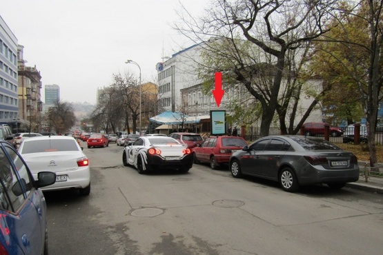 Фото рекламной плоскости по адресу Деловая (Димитрова) ул., 14 (Ситибанк, Укрсоцбанк), в направлении Б.Васильковская ул.