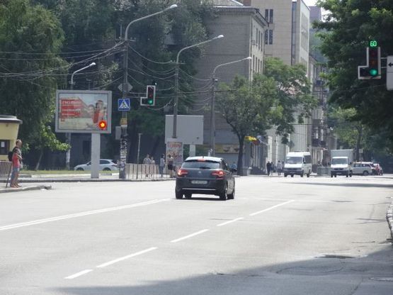 Фото рекламной плоскости по адресу Коцюбинского ул. - Успенская пл., съезд с мост Центральный