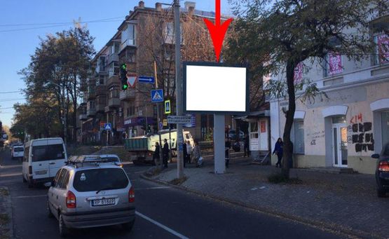 Фото рекламної площини за адресою t015A4,вул. Михайла Грушевського - вул. Свтослава Хороброго, біля світлофора