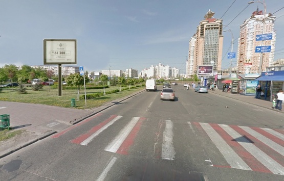 Фото рекламной плоскости по адресу просп. Оболонський, 26 А на розподілювачі