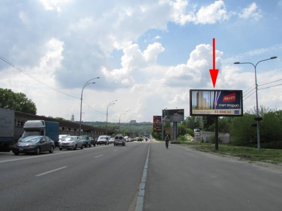 Фото рекламной плоскости по адресу Броварський проспект, М"Гідропарк", рух до центру міста