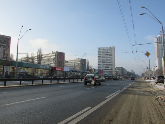 Фото рекламної площини за адресою Перемоги проспект, 23 / Провіантська вул.