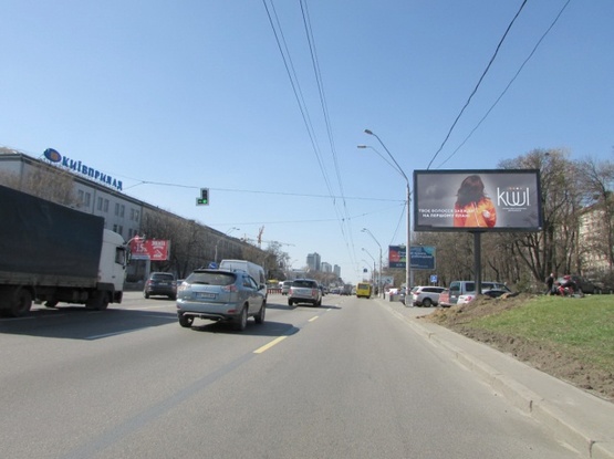 Фото рекламної площини за адресою Перемоги проспект, 60 / навпроти вул. Гарматна (рух із центру)