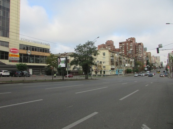 Фото рекламної площини за адресою Антоновича (Горького), 172 / Загородня (Любченка),  біля ТЦ Палладіум Сіті