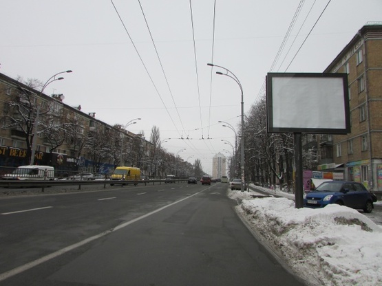 Фото рекламної площини за адресою Чоколівский бульвар, 28/1 (за зуп.г.т. пл. Космонавтів) біля супермаркету "Сільпо"
