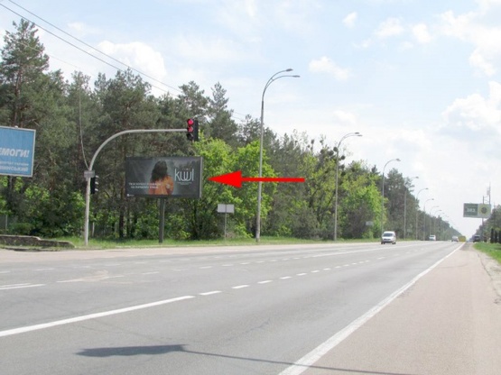 Фото рекламной плоскости по адресу Столичне шосе / Старокиївська вул. ( світлофор),  поворот до "дамби" рух із Киева, ліворуч