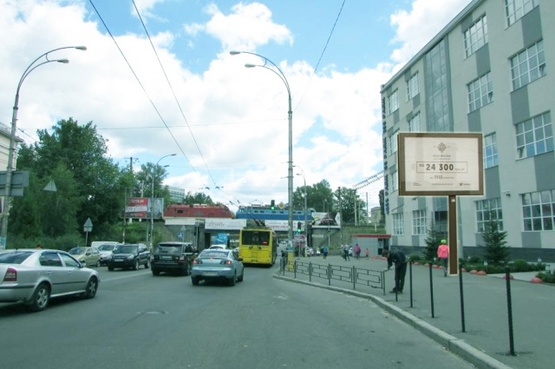 Фото рекламної площини за адресою Протасів Яр / Миколи Грінченка  (БЦ"Протасів), рух до ценру міста