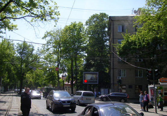 Фото рекламної площини за адресою Французский б-р. - Пироговская ул. А3